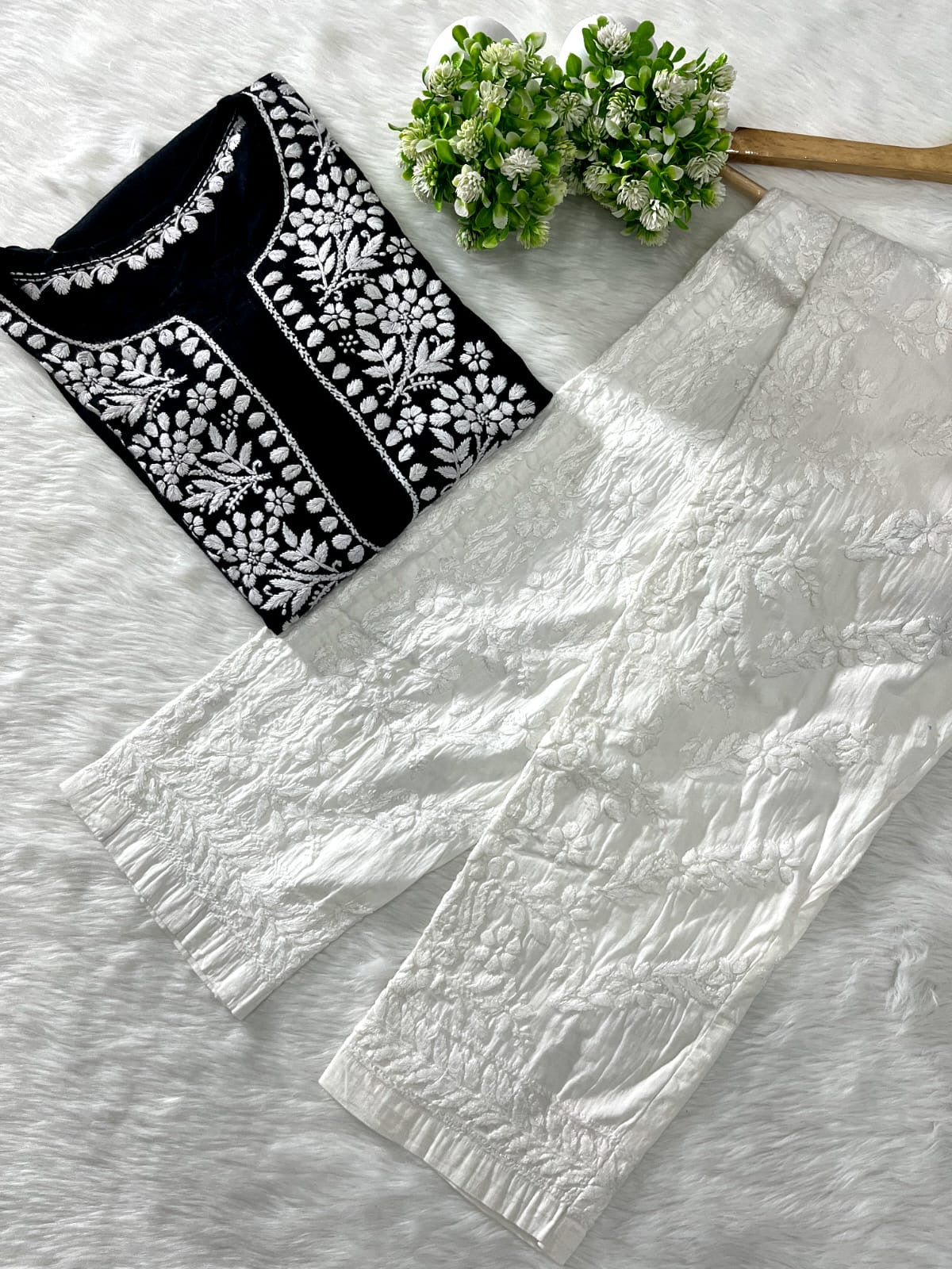 Rayon Side Rose Chikankari Kurta