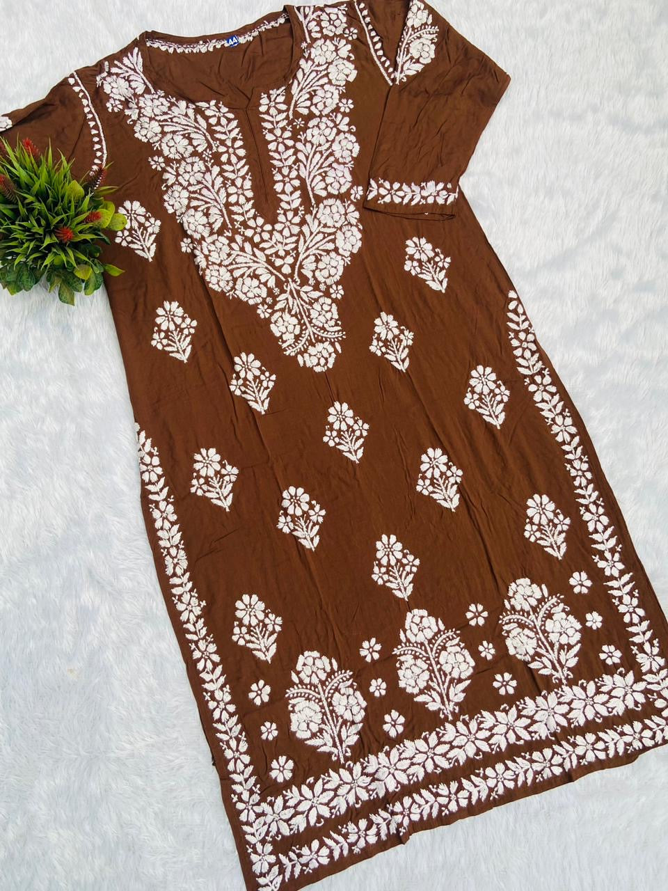 Heavy border Designed Chikankari kurti