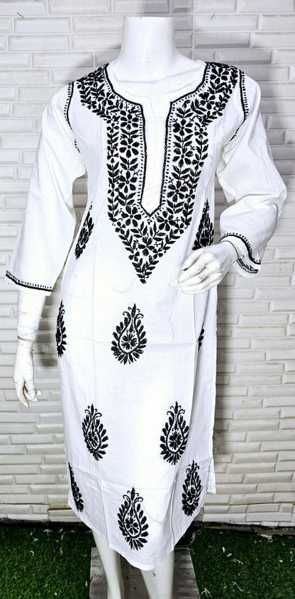 Chikankari pure Mul Mul cotton kurti