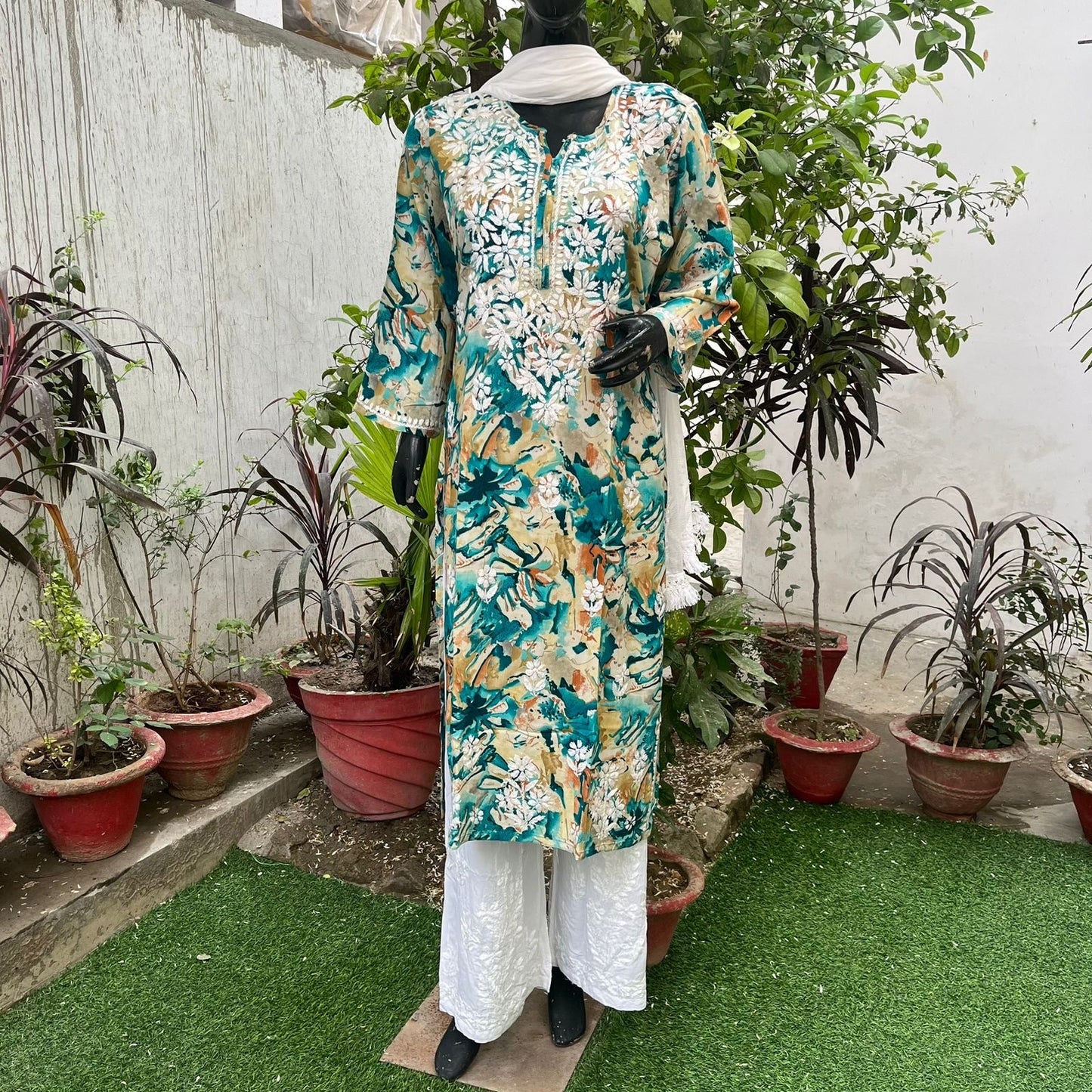 Straight fit rayon kurta