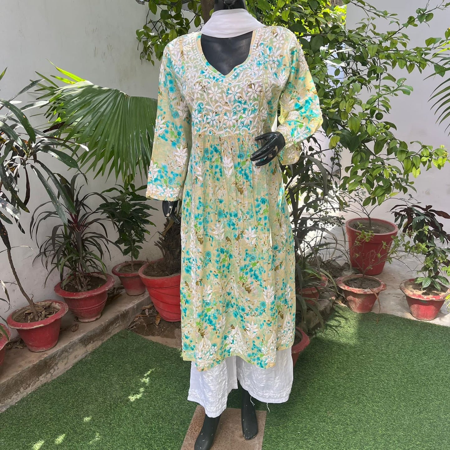 Heavy Mul print Yoke neck Gathered Kurti