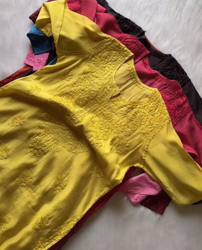 Jannat Handcrafted Soft Chikankari Long Kurti – Most Loved🌸