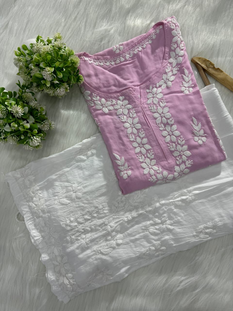 Modal new concept Chikankari