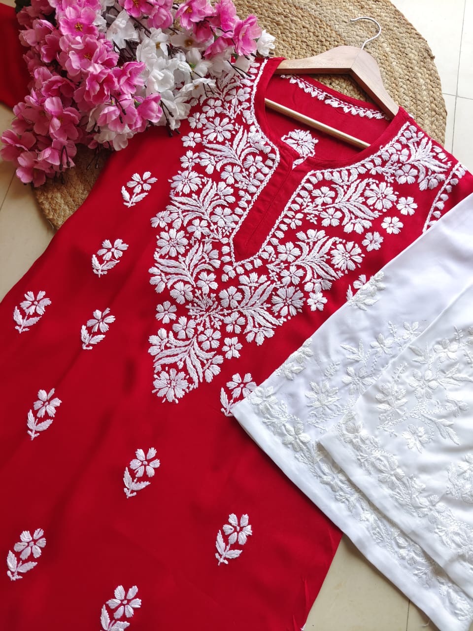 Chikan Rayon Gala Buti