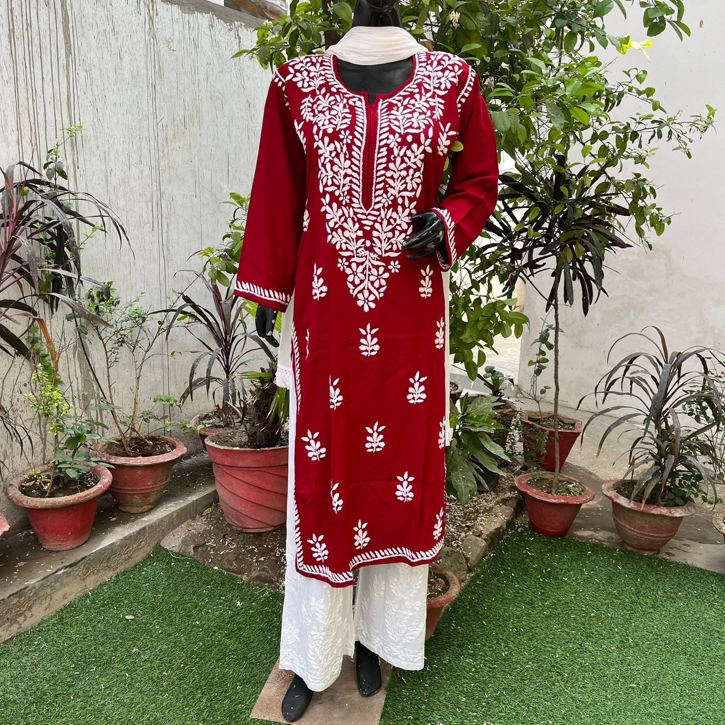 Straight Fir Rayon Kurtas