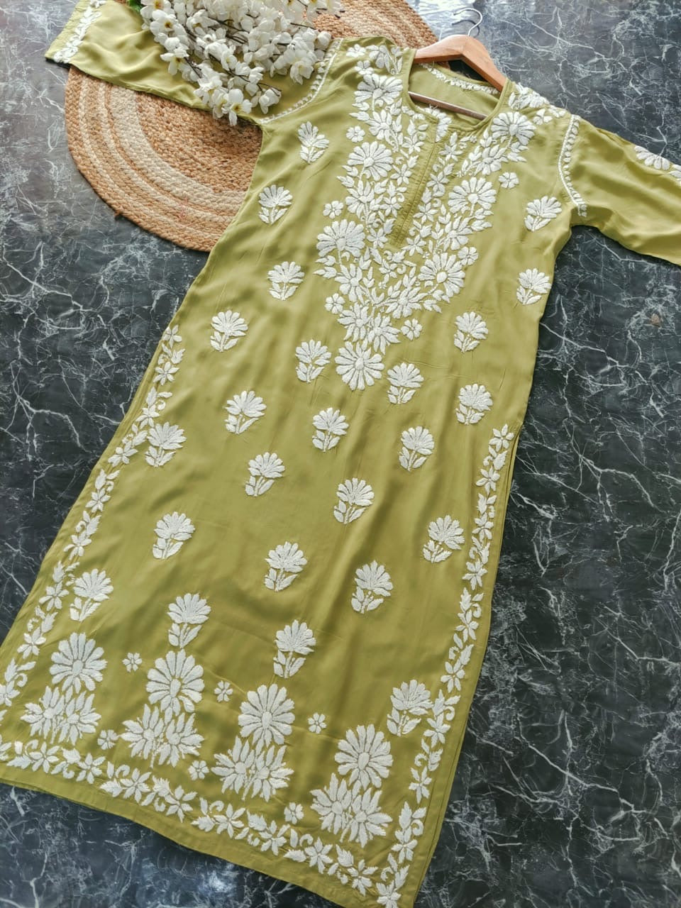 Beautiful chikankari Modal Kurta