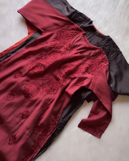 Jannat Handcrafted Soft Chikankari Long Kurti – Most Loved🌸