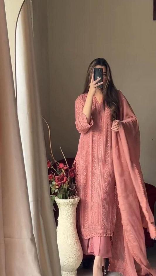 Trending Thread work 3pc set