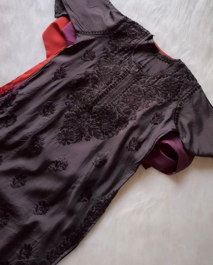 Jannat Handcrafted Soft Chikankari Long Kurti – Most Loved🌸