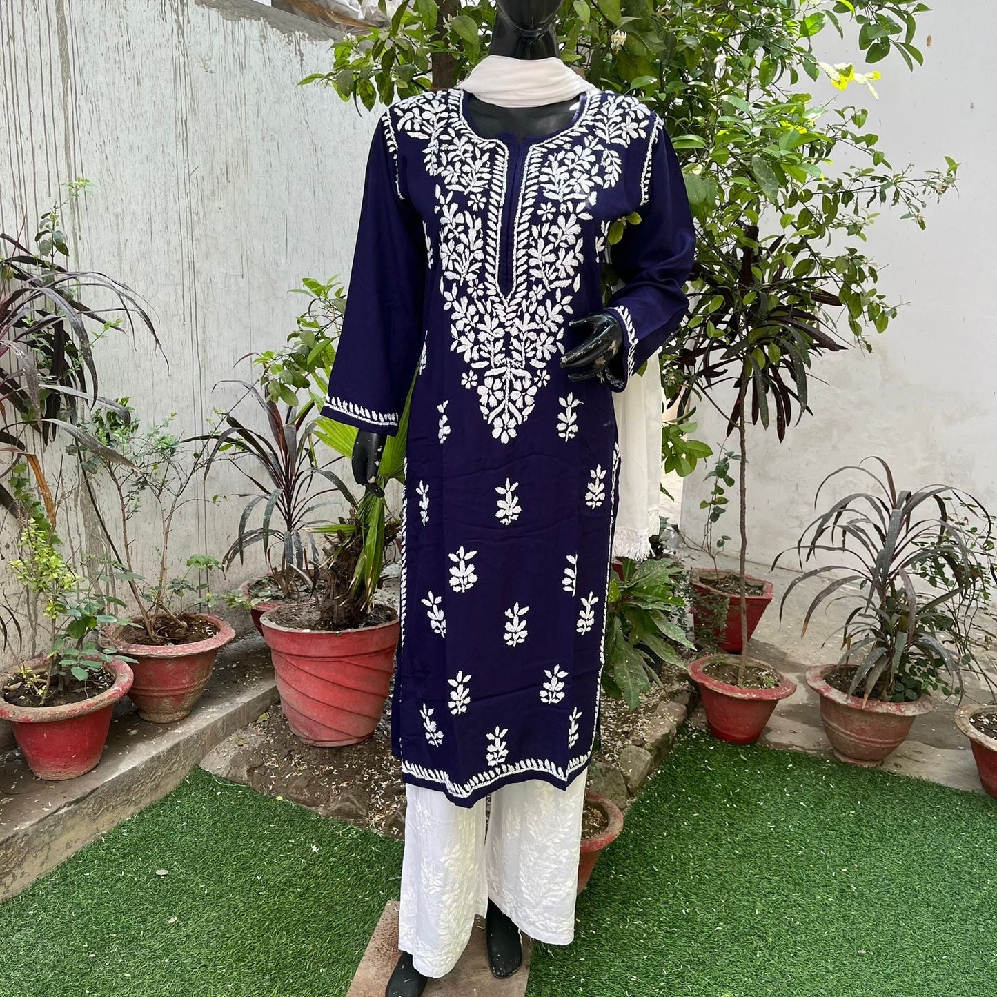 Straight Fir Rayon Kurtas