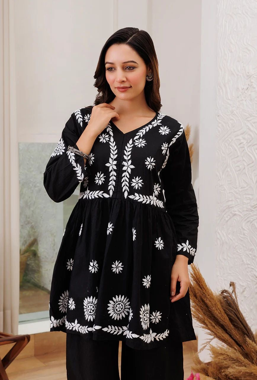 Trending chikankari Gown Plazzo combo