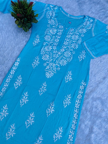 Noor chikan modal kurta