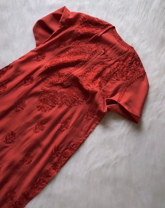 Jannat Handcrafted Soft Chikankari Long Kurti – Most Loved🌸