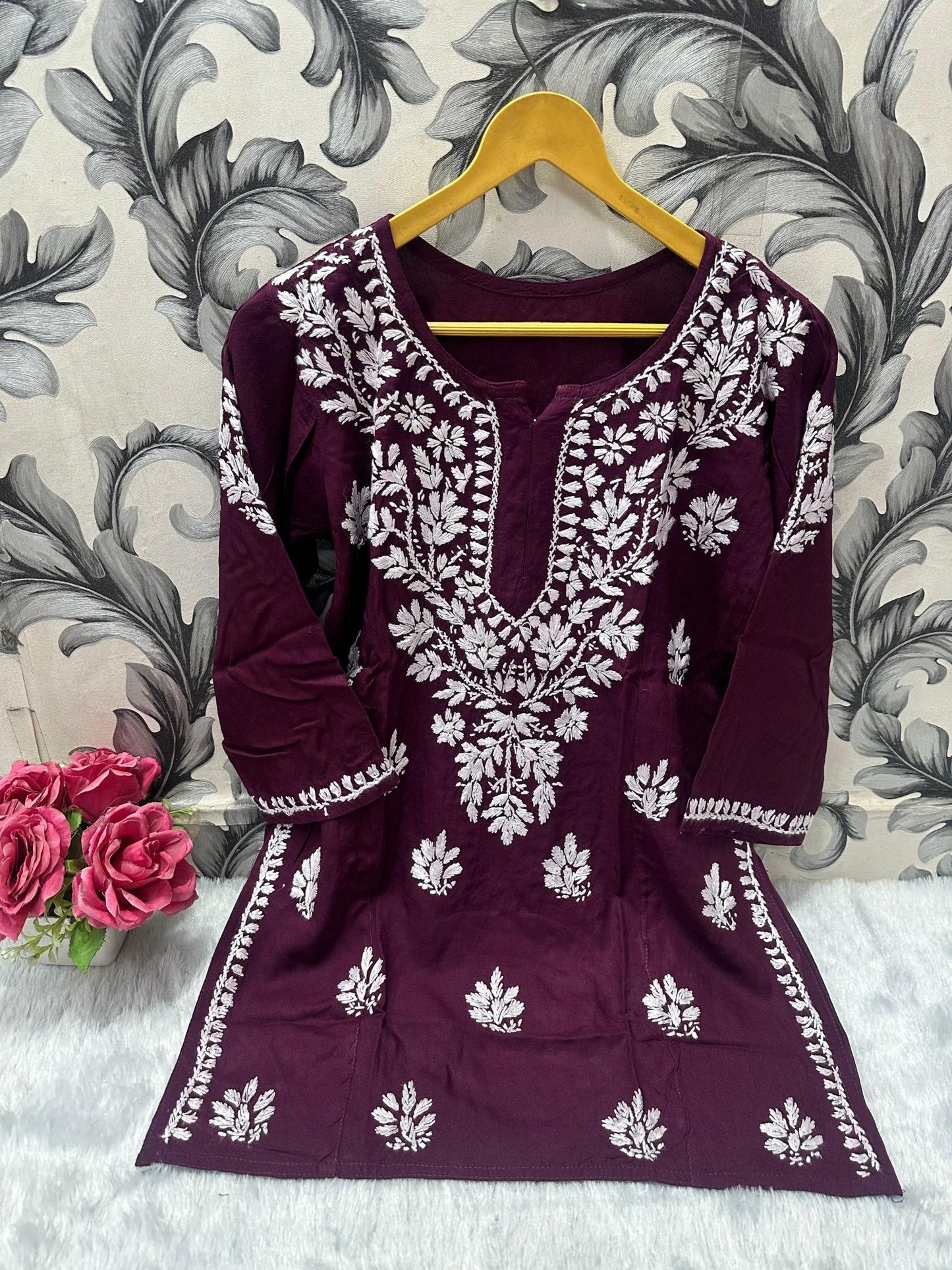 Chikankari Daily wear / College wear Short top - chikankariofficial