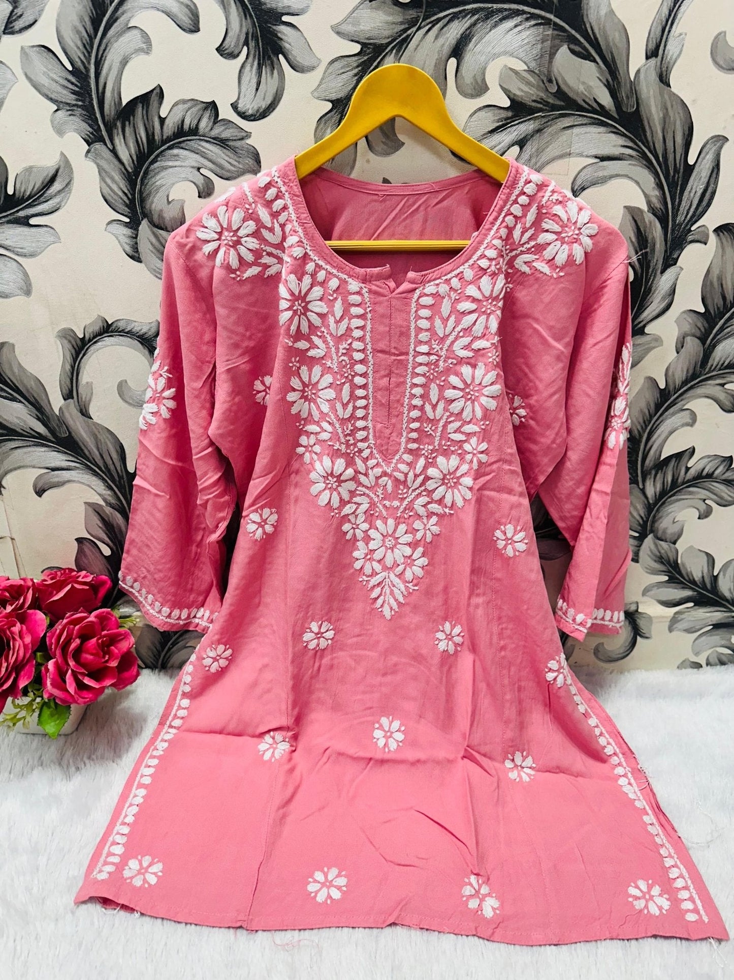 Chikankari Daily wear / College wear Short top - chikankariofficial