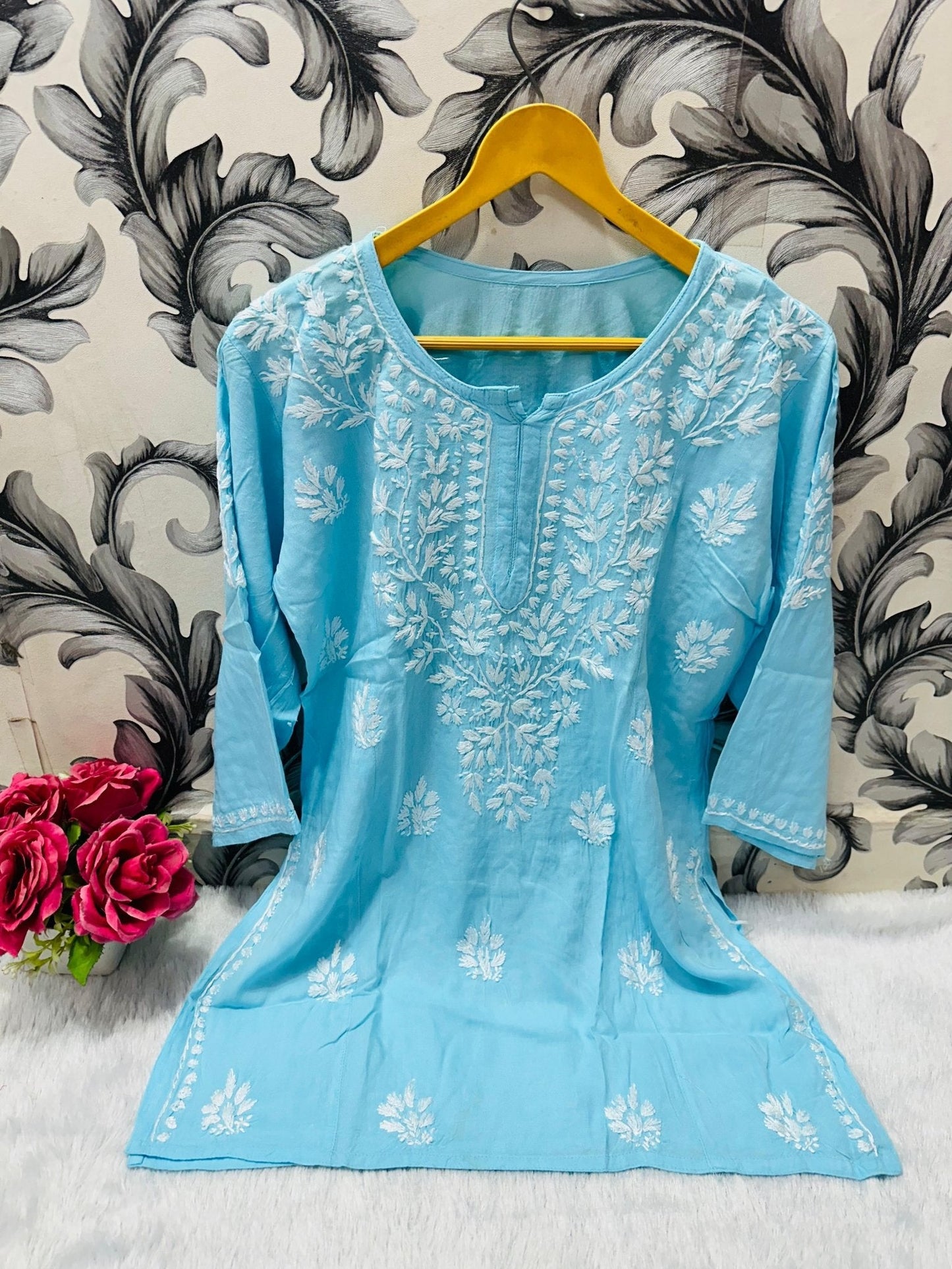 Chikankari Daily wear / College wear Short top - chikankariofficial